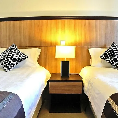 In Corsica Near Palombaggia アパート *