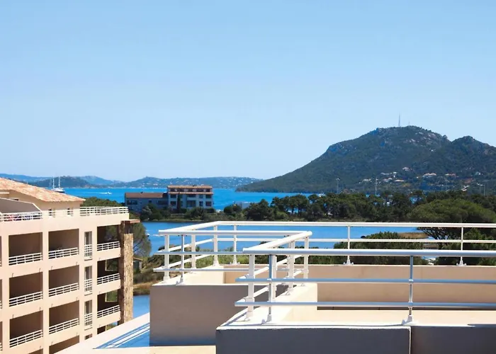 In Corsica Near Palombaggia * 维琪奥港